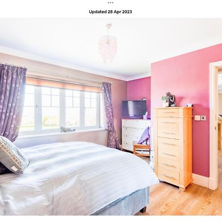 The Kings Suite Oak Drive, Colwyn Bay Ll29 7Yp First Floor Bagian luar foto