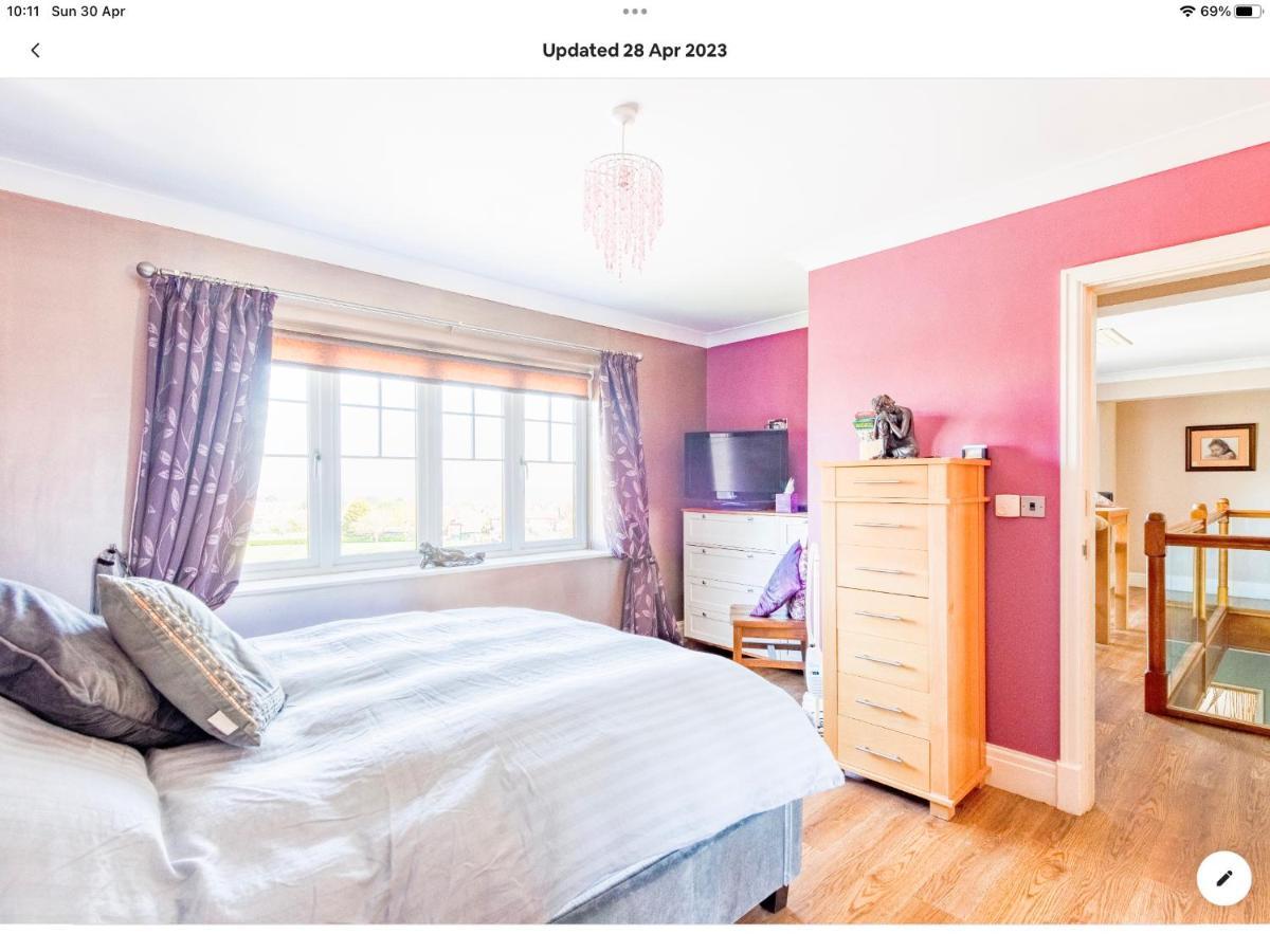 The Kings Suite Oak Drive, Colwyn Bay Ll29 7Yp First Floor Bagian luar foto